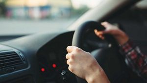 Driving Lessons | Driving Instructors | Driving Schools Dublin - Aviva  Ireland